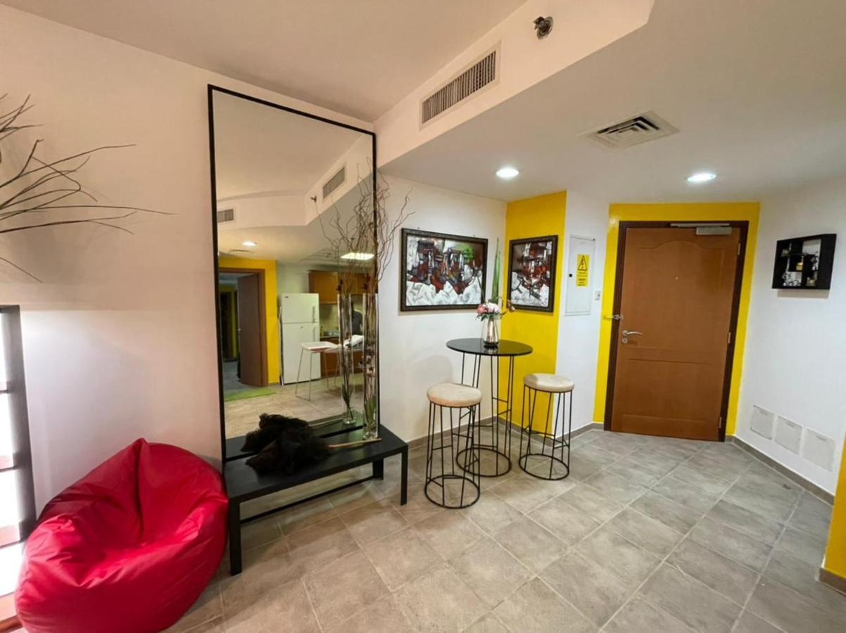 Hostel Travelers Backpackers Dubaj Zewnętrze zdjęcie