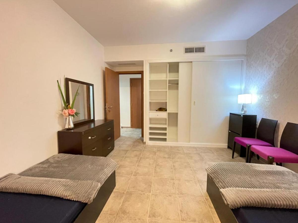 Hostel Travelers Backpackers Dubaj Zewnętrze zdjęcie