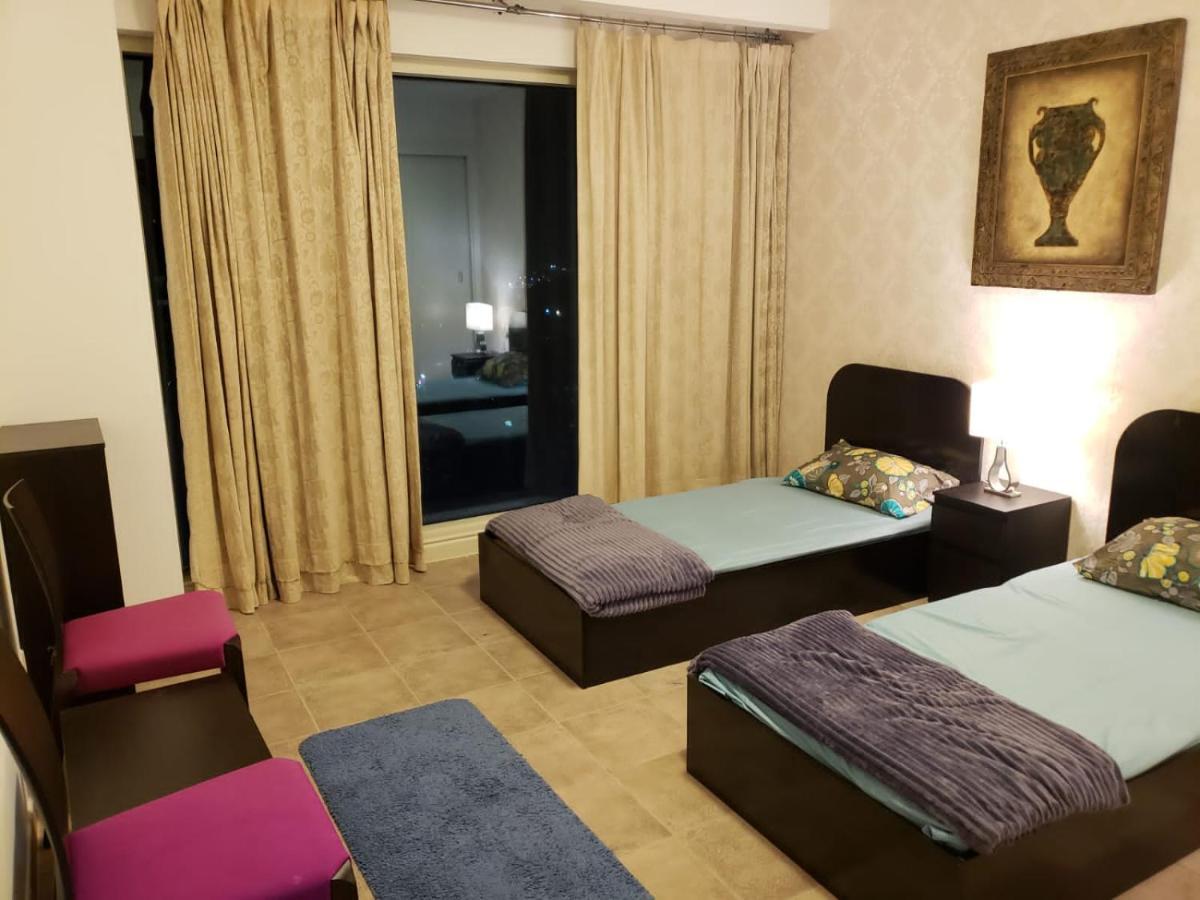 Hostel Travelers Backpackers Dubaj Zewnętrze zdjęcie