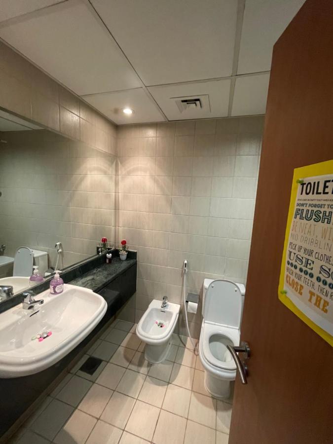 Hostel Travelers Backpackers Dubaj Zewnętrze zdjęcie