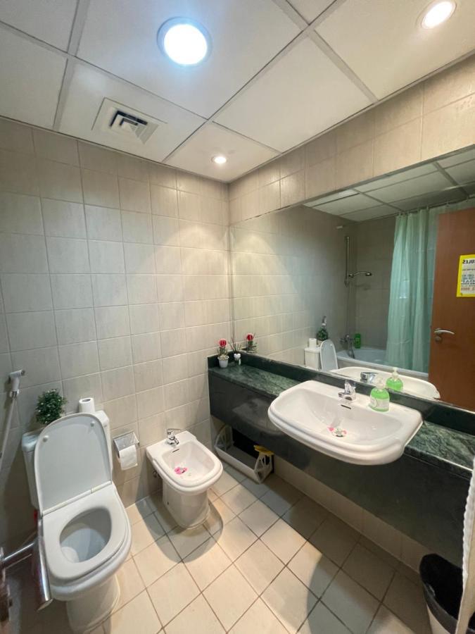 Hostel Travelers Backpackers Dubaj Zewnętrze zdjęcie